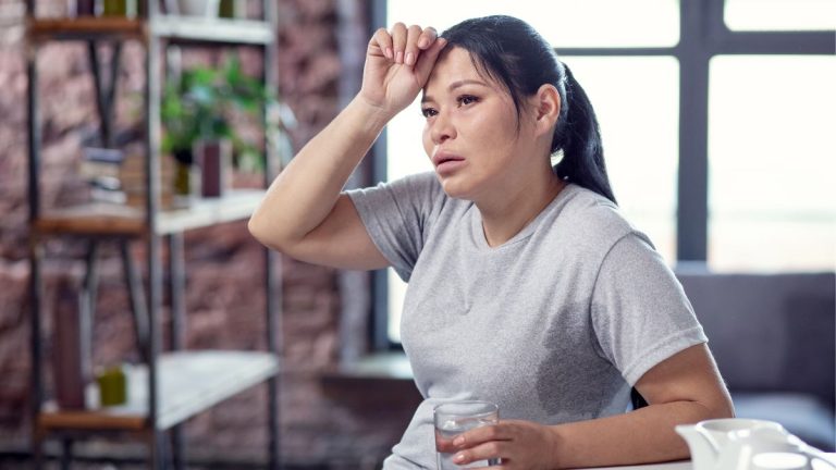 Does 7 OH Kratom Make You Sweat